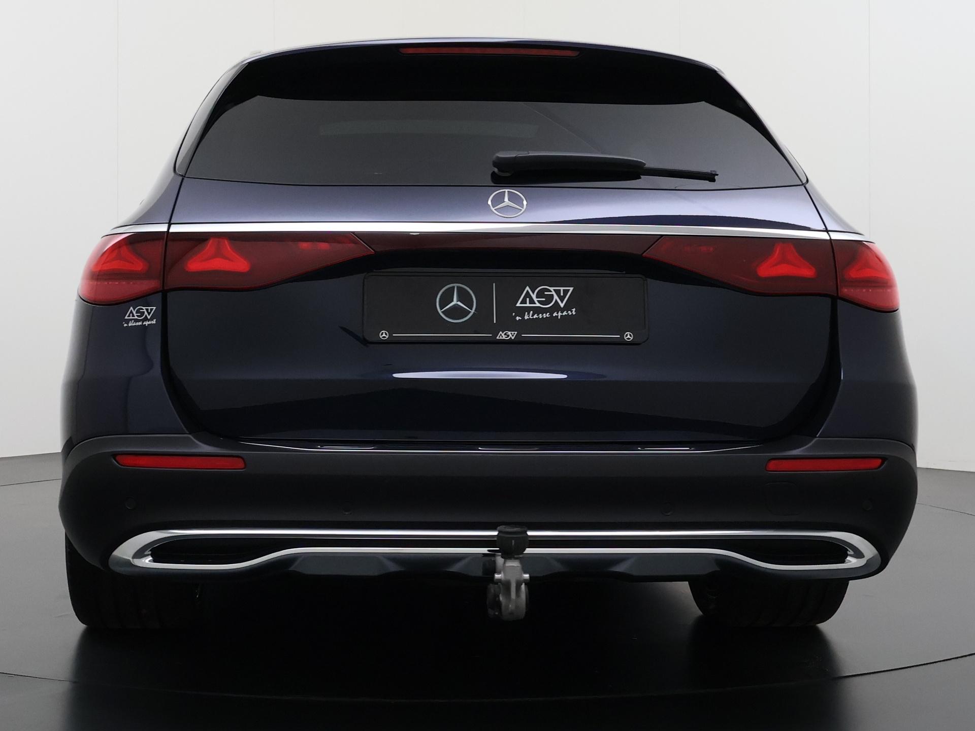 Mercedes-Benz E-klasse 300 de 4MATIC All-Terrain Estate 6
