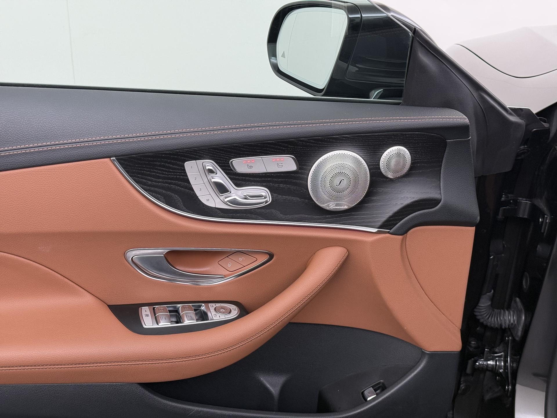 Mercedes-Benz E-klasse Cabriolet 200 AMG Line 23