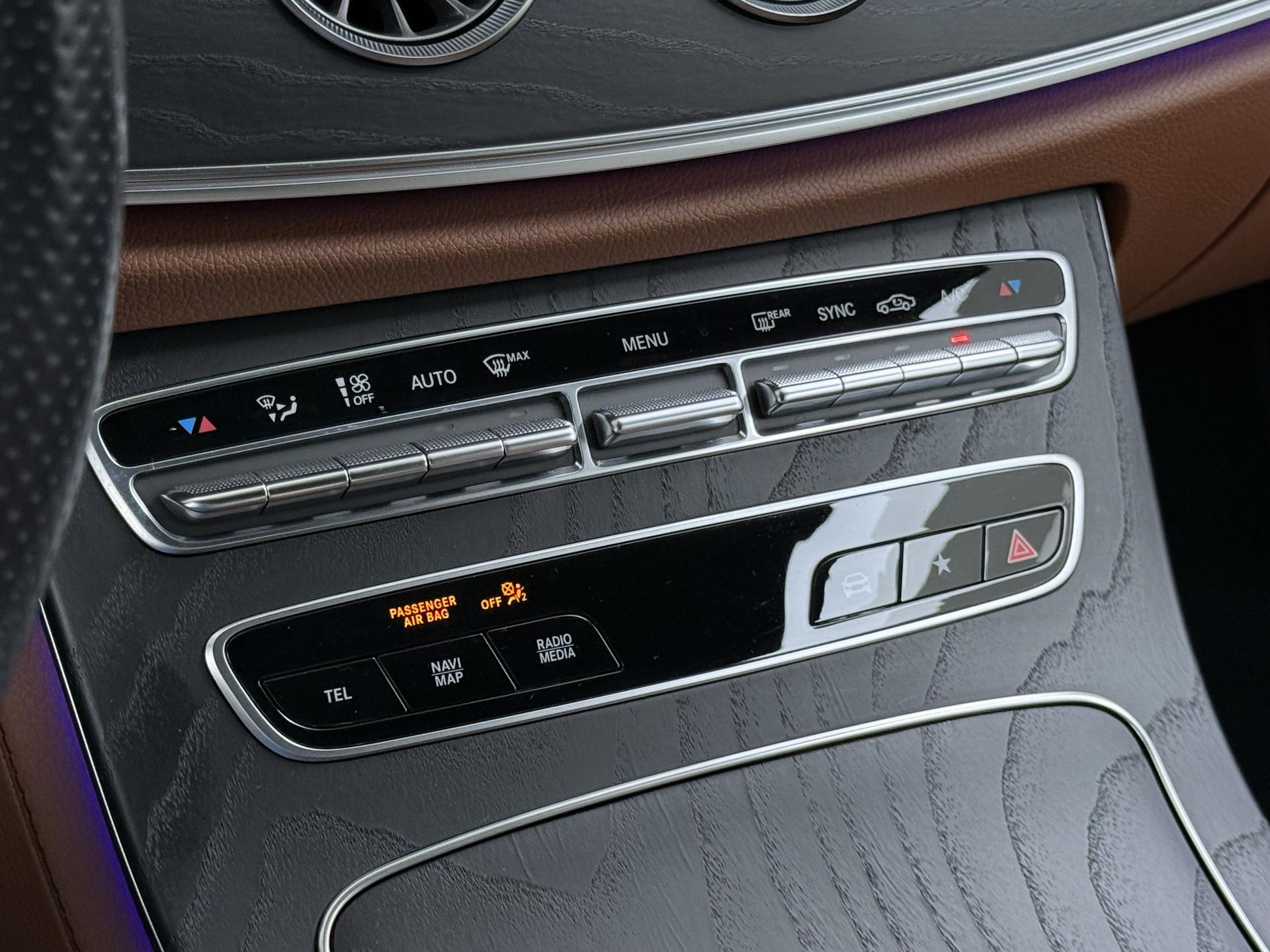 Mercedes-Benz E-klasse Cabriolet 200 AMG Line 41