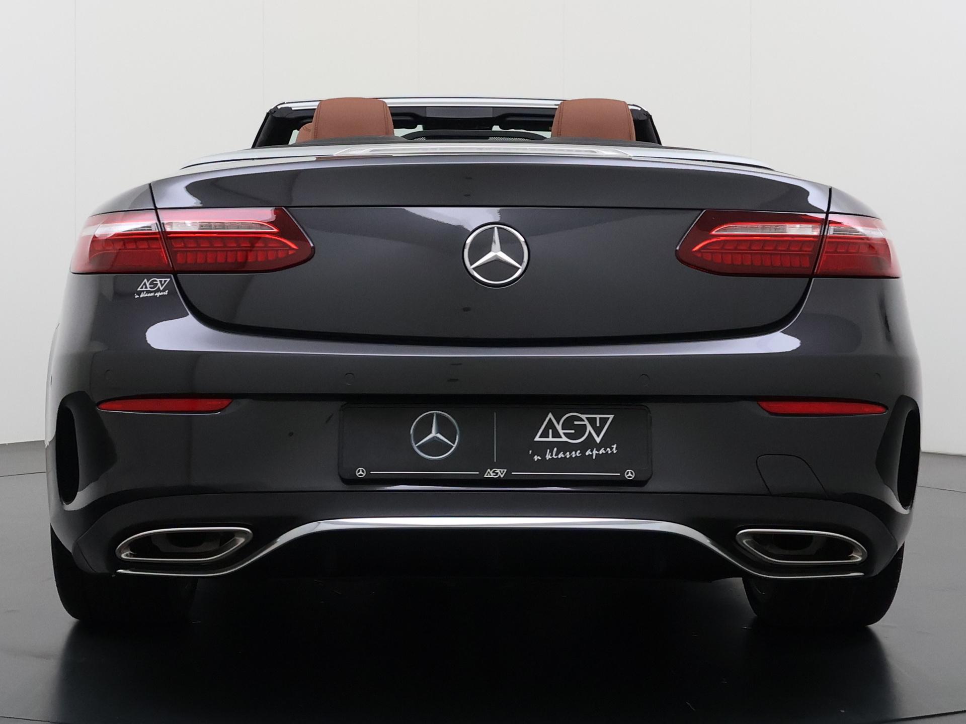 Mercedes-Benz E-klasse Cabriolet 200 AMG Line 6