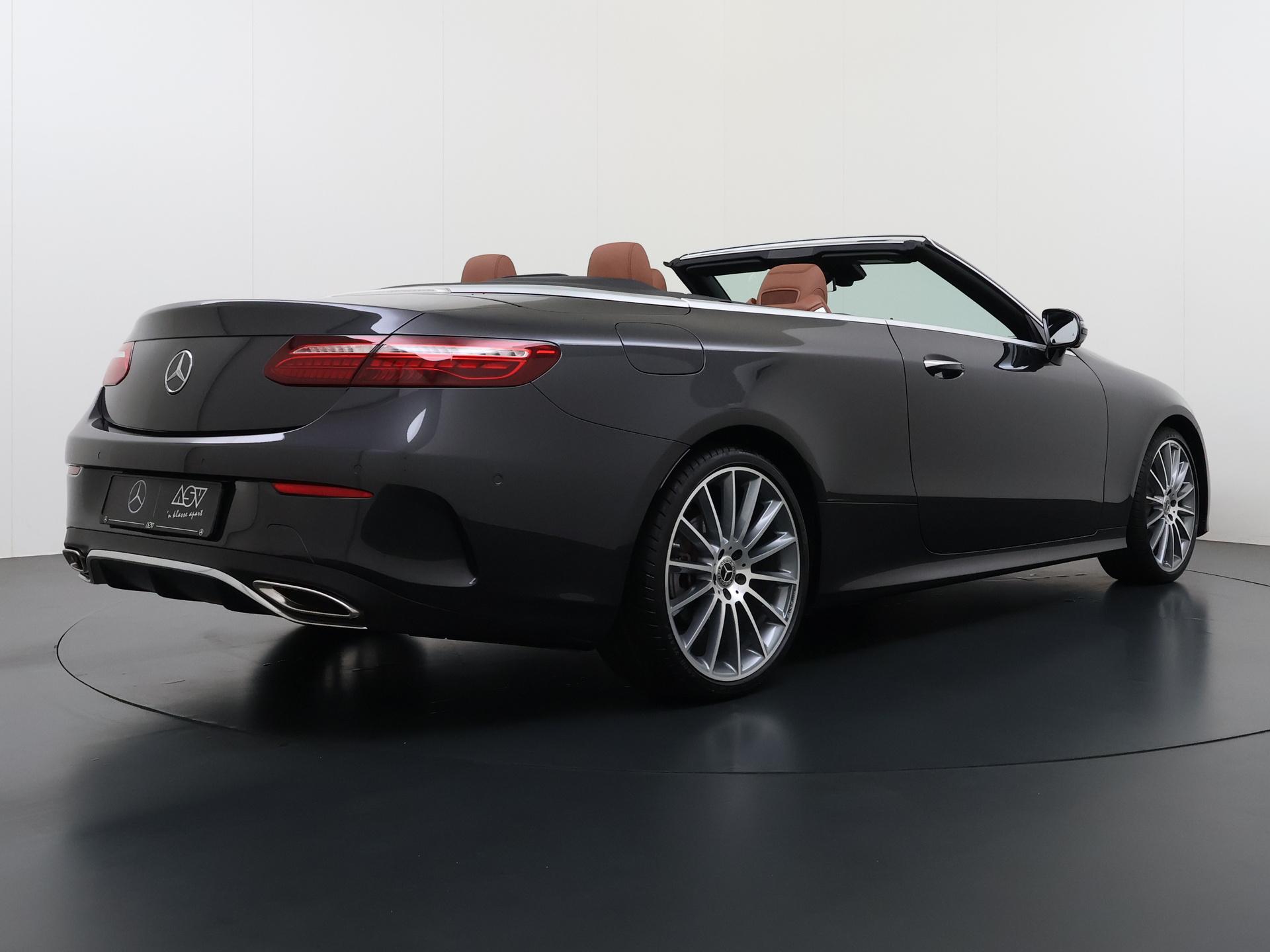 Mercedes-Benz E-klasse Cabriolet 200 AMG Line 8