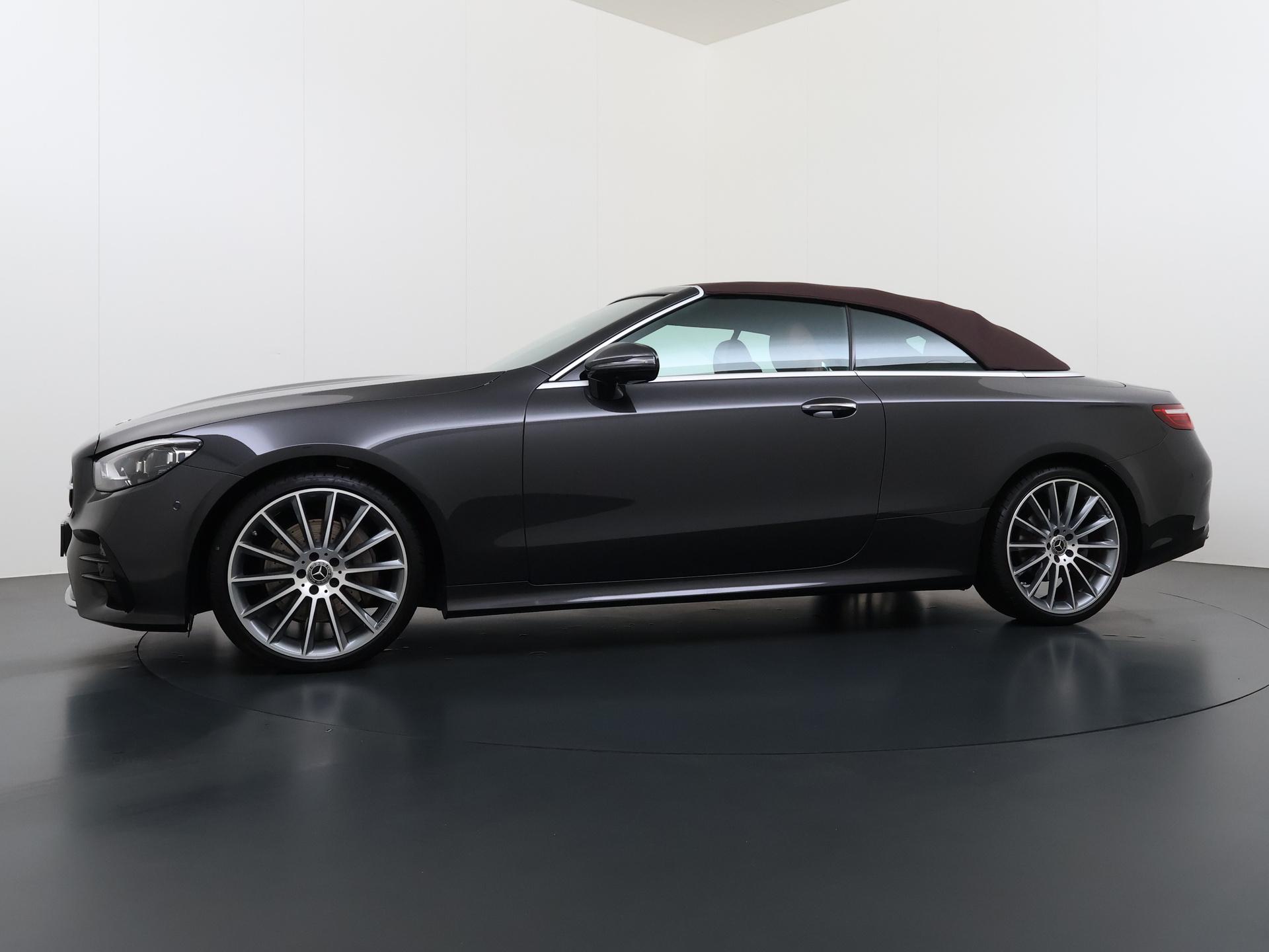 Mercedes-Benz E-klasse Cabriolet 200 AMG Line 9