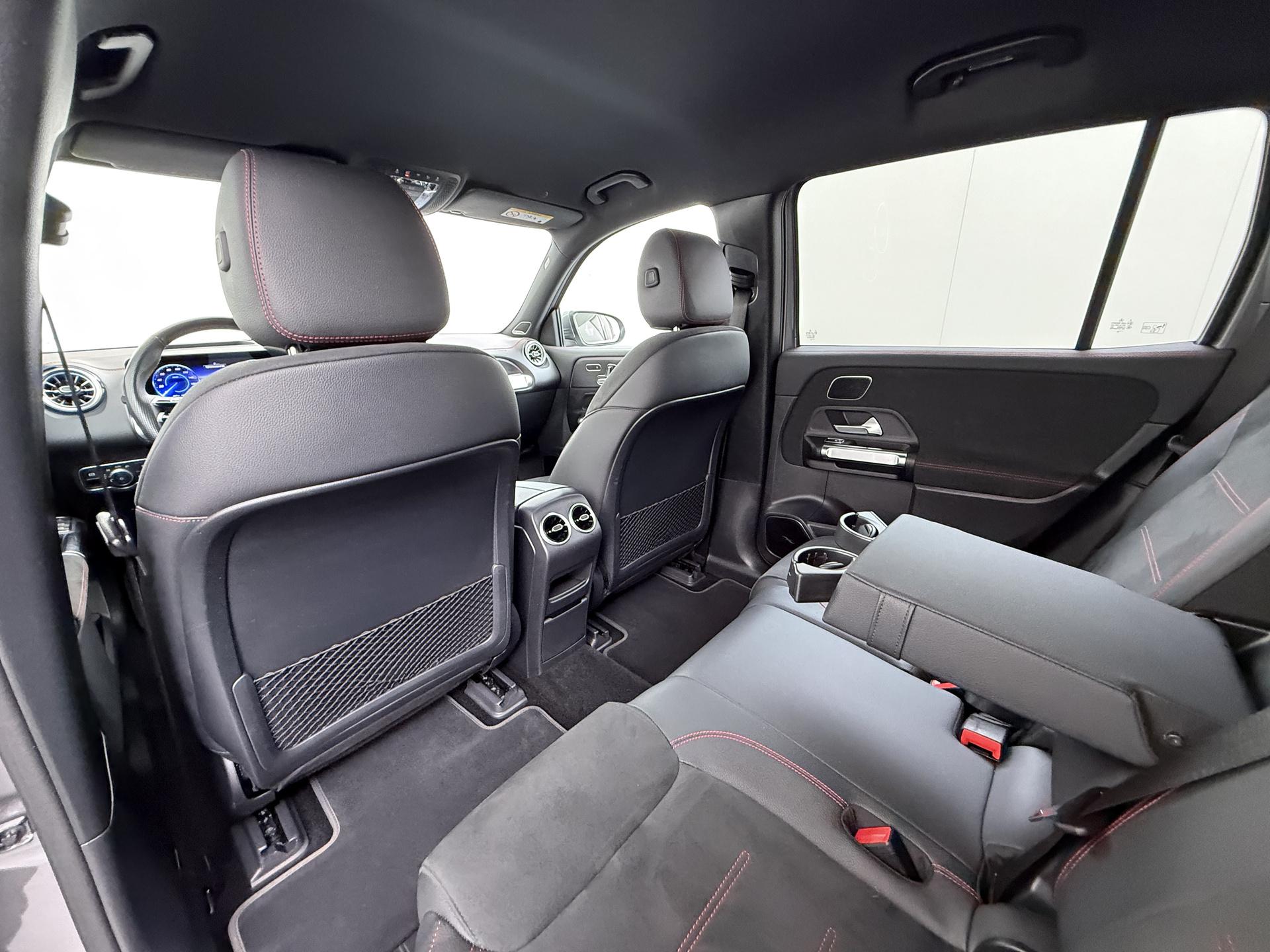 Mercedes-Benz EQB 250+ Business Solution AMG 71 kWh 27