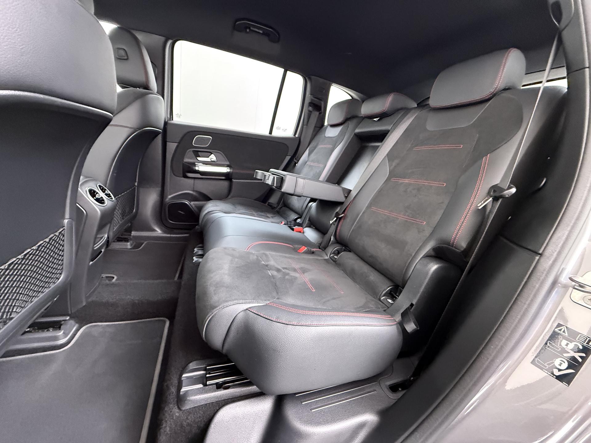 Mercedes-Benz EQB 250+ Business Solution AMG 71 kWh 28