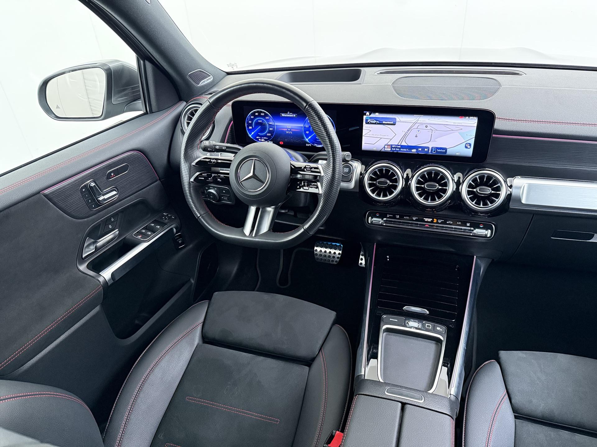 Mercedes-Benz EQB 250+ Business Solution AMG 71 kWh 31