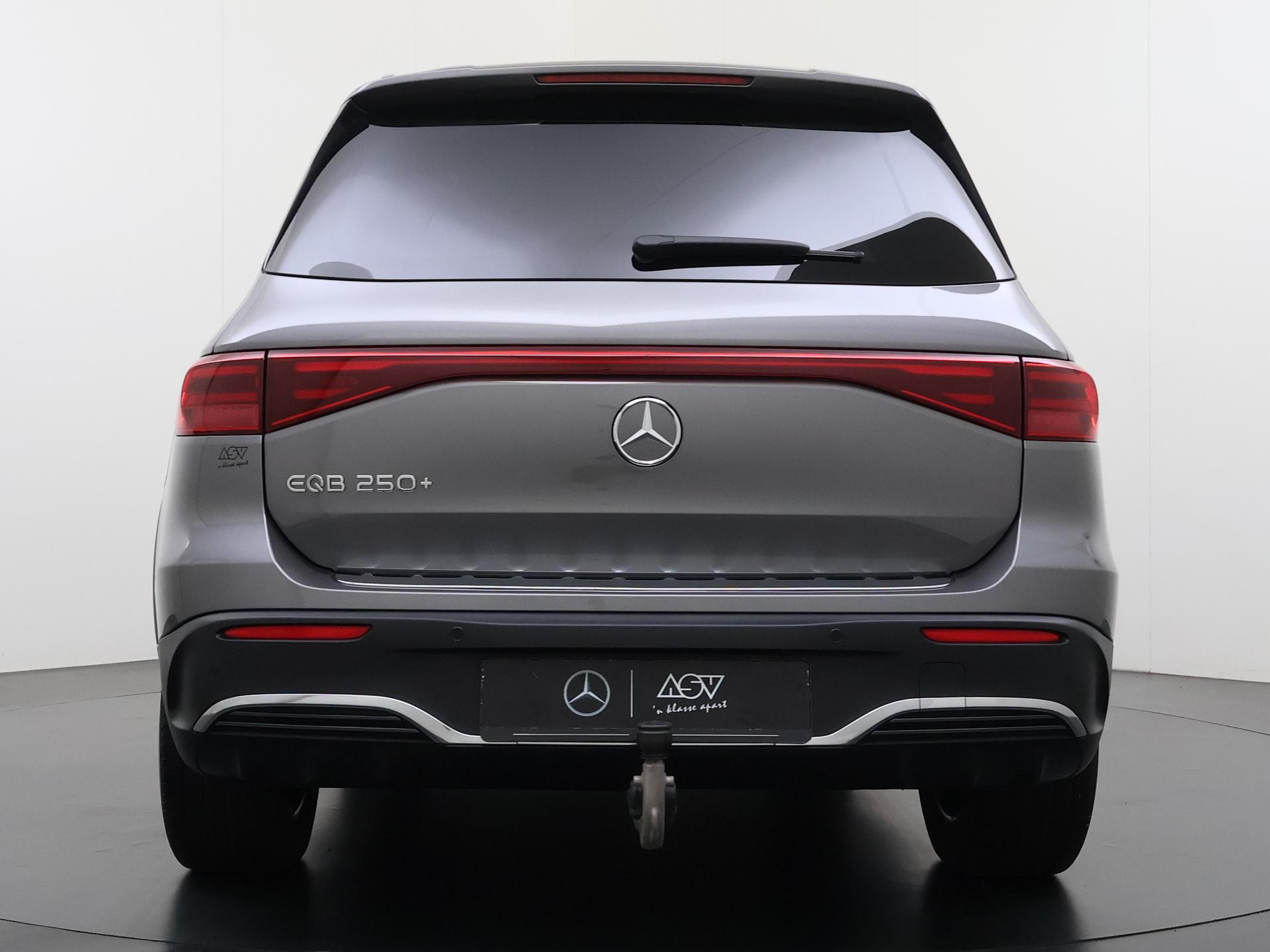 Mercedes-Benz EQB 250+ Business Solution AMG 71 kWh 6