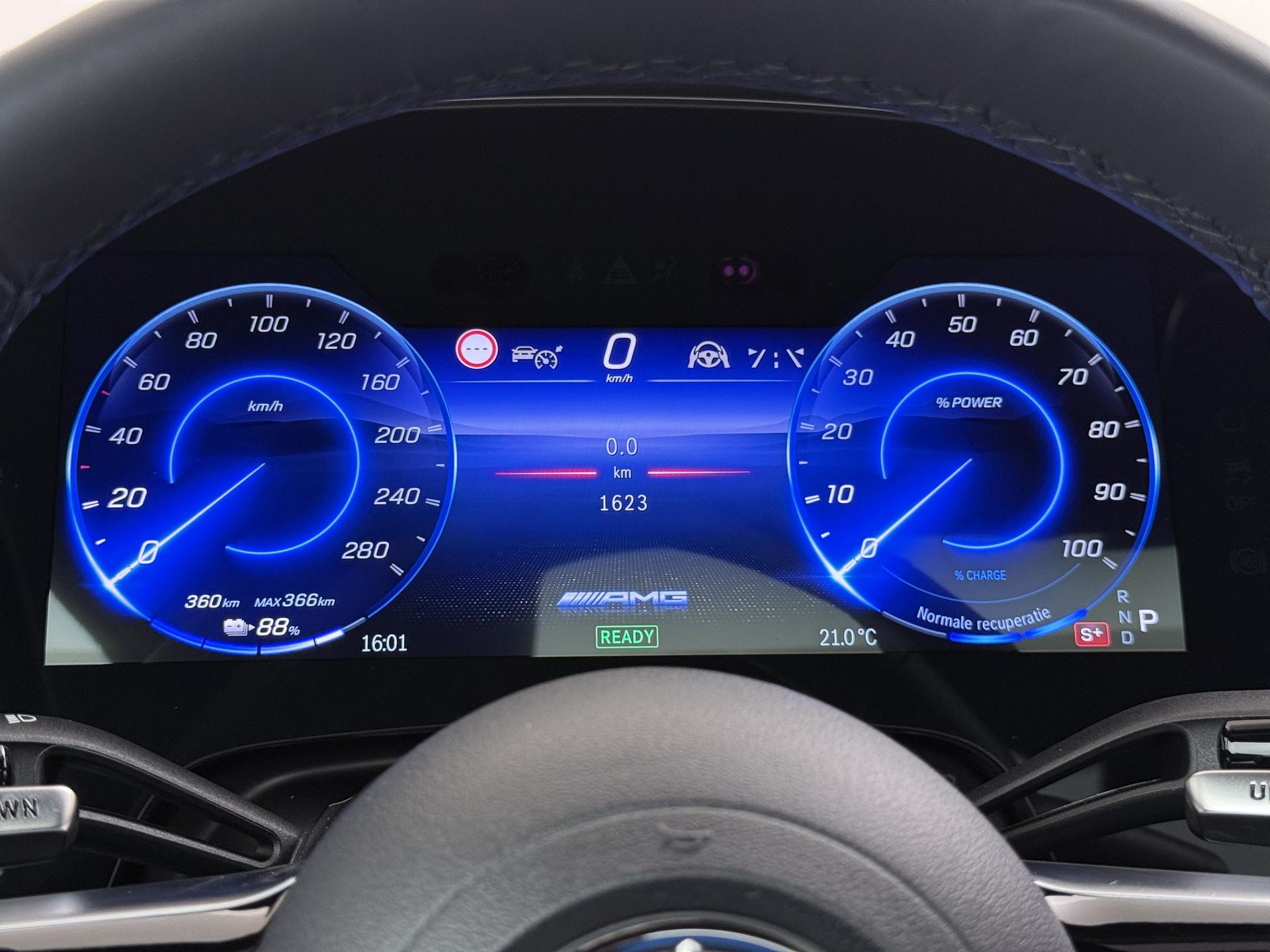 Mercedes-Benz EQE SUV 53 AMG 4MATIC Premium Plus 36