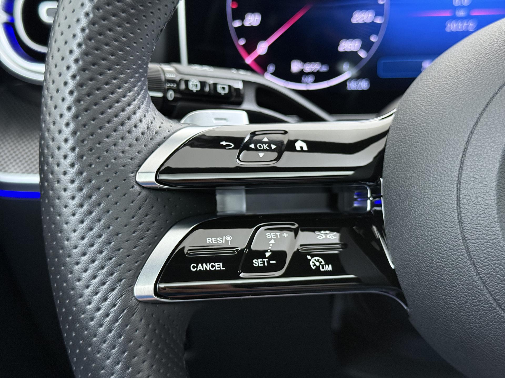 Mercedes-Benz C-klasse Estate 300 e Business Solution AMG 32