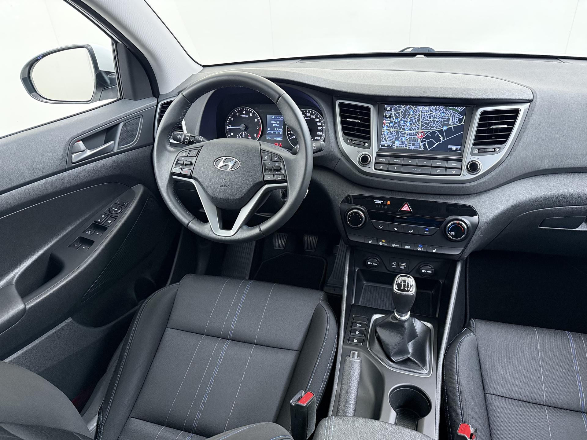 Hyundai Tucson 1.6 GDi Go! 26