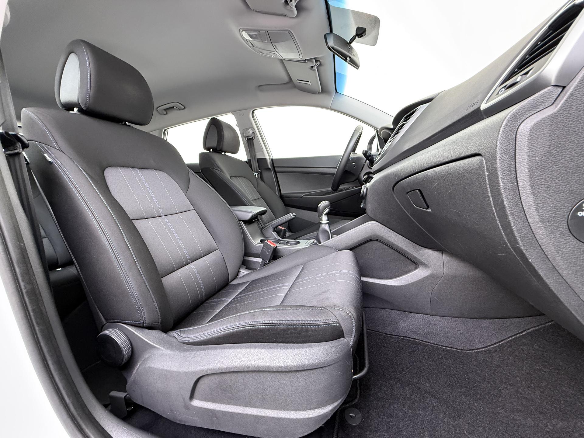 Hyundai Tucson 1.6 GDi Go! 35