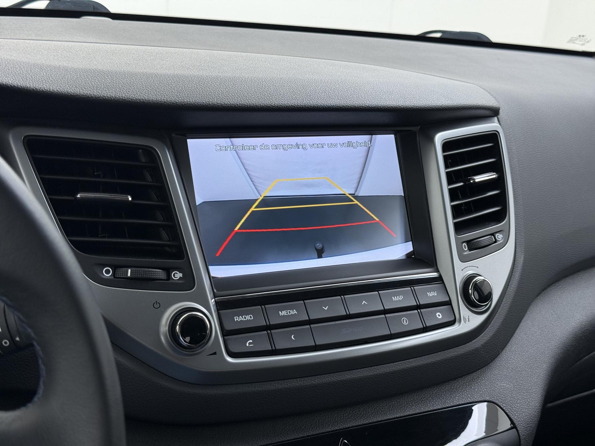 Hyundai Tucson 1.6 GDi Go! 9