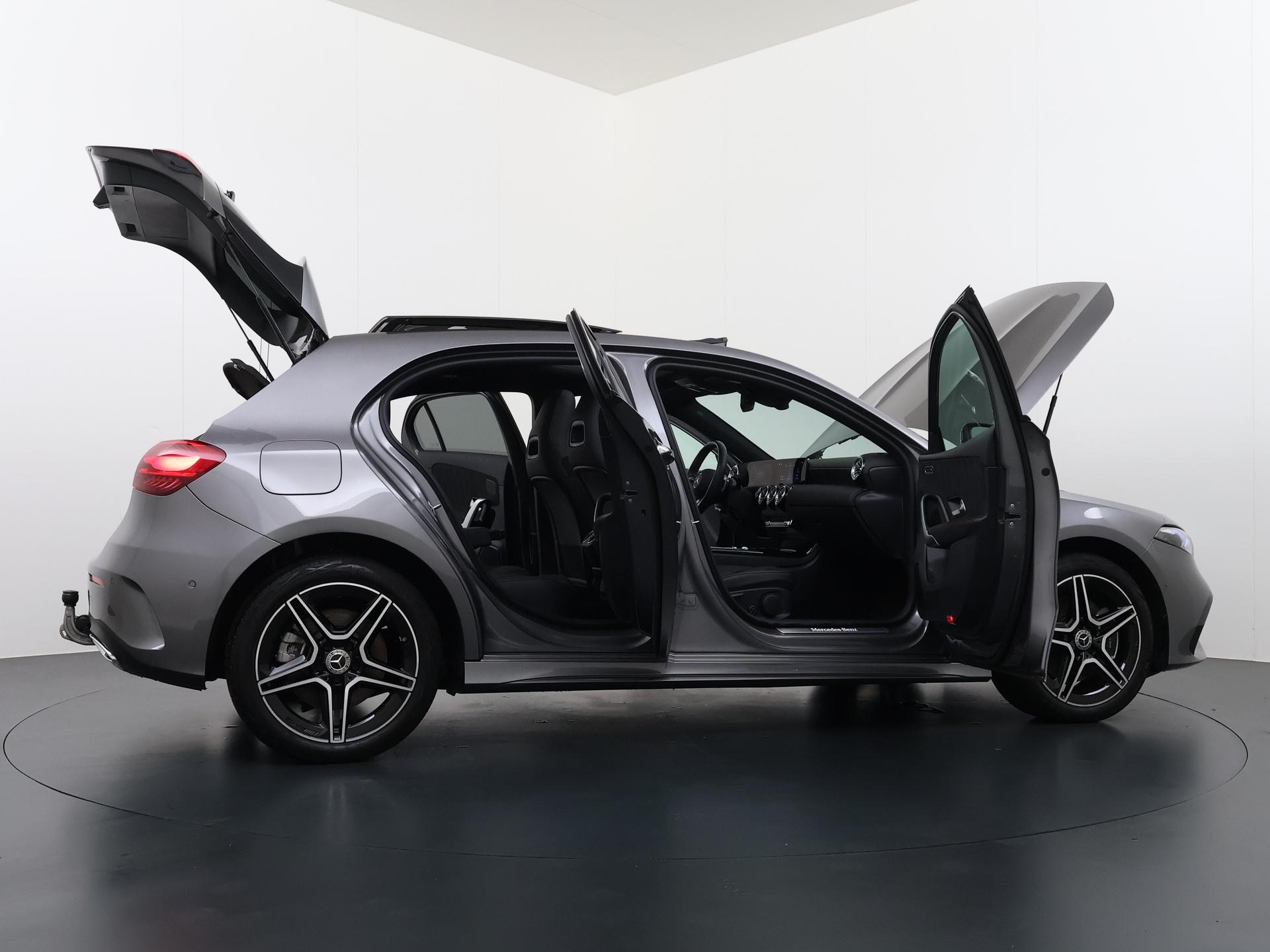Mercedes-Benz A-klasse 250 e AMG Line 12