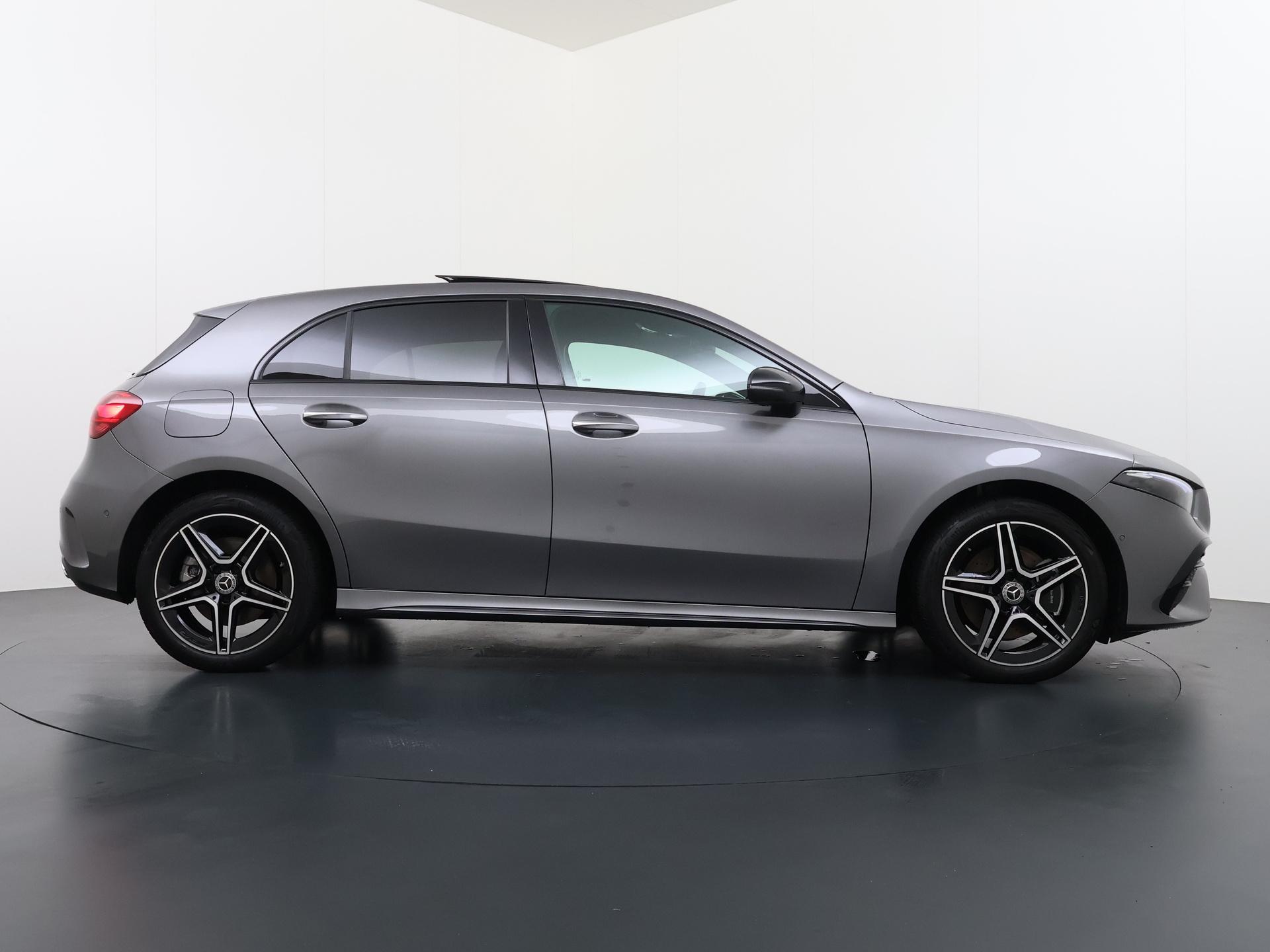Mercedes-Benz A-klasse 250 e AMG Line 8