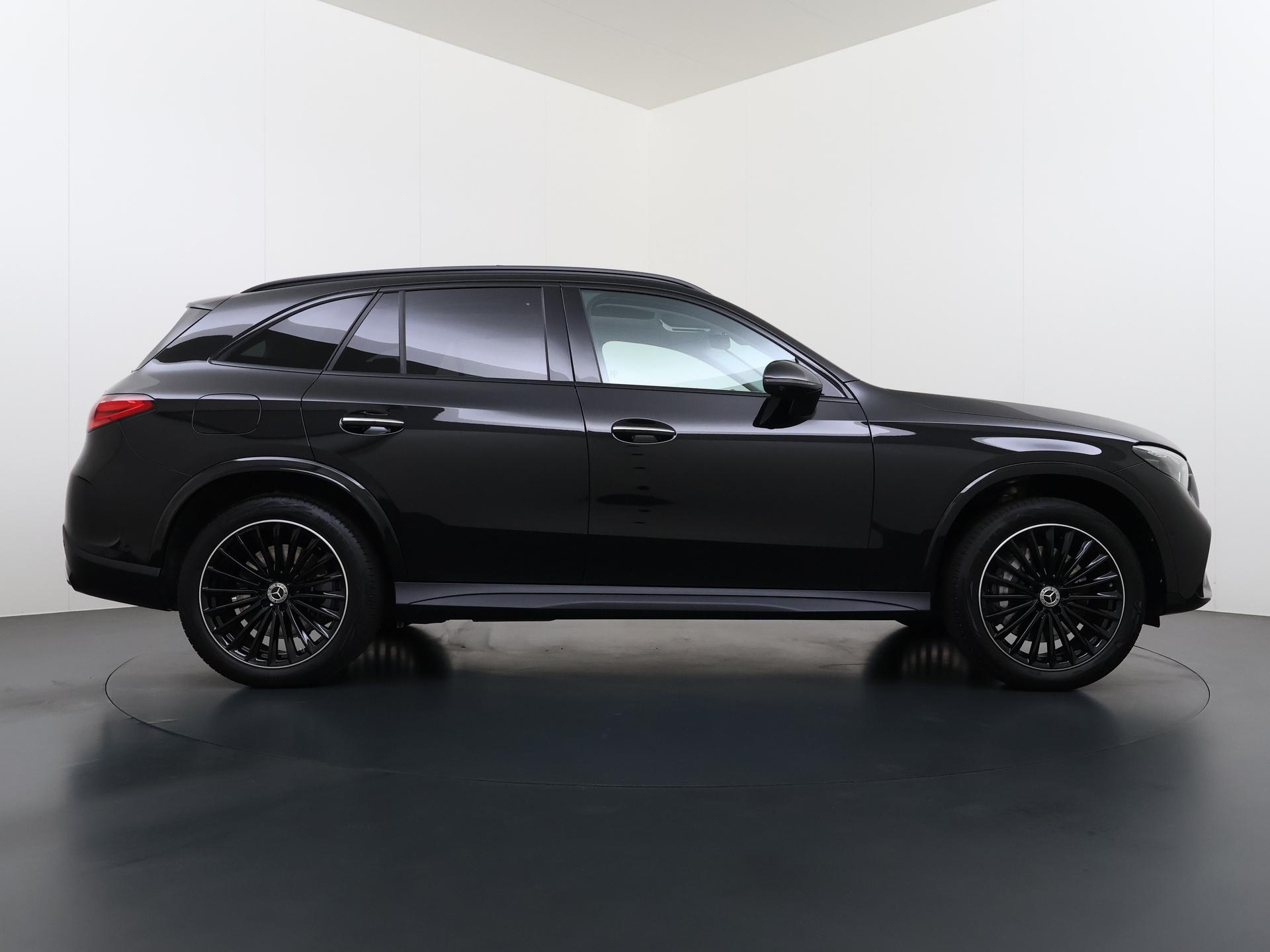 Mercedes-Benz GLC-klasse GLC 300 e 4MATIC 10