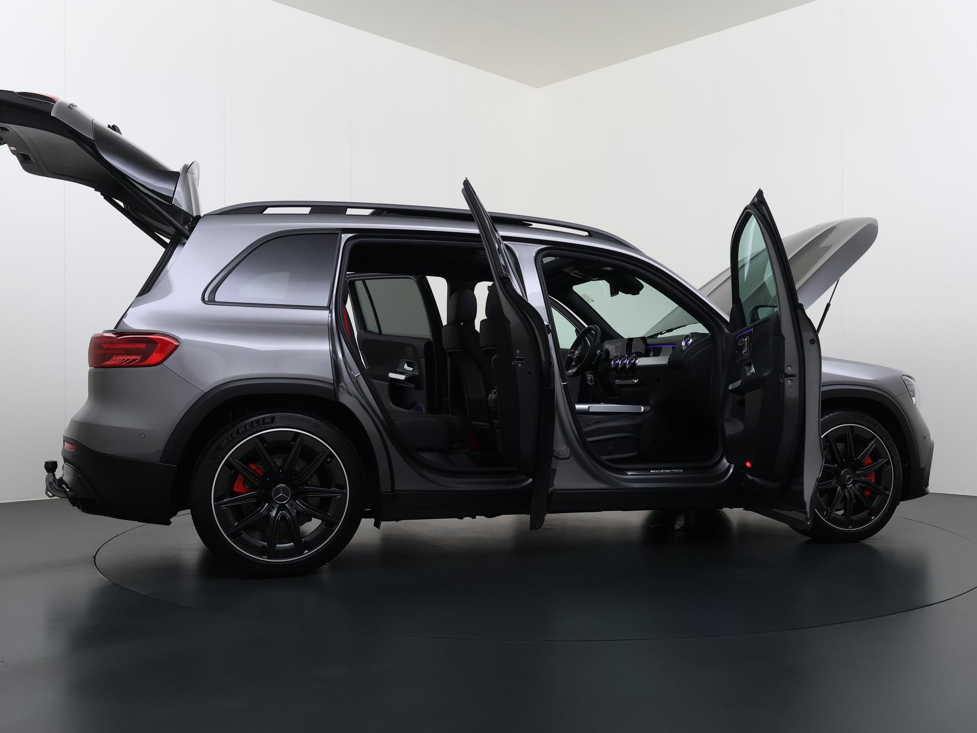Mercedes-Benz GLB AMG 35 4MATIC 14