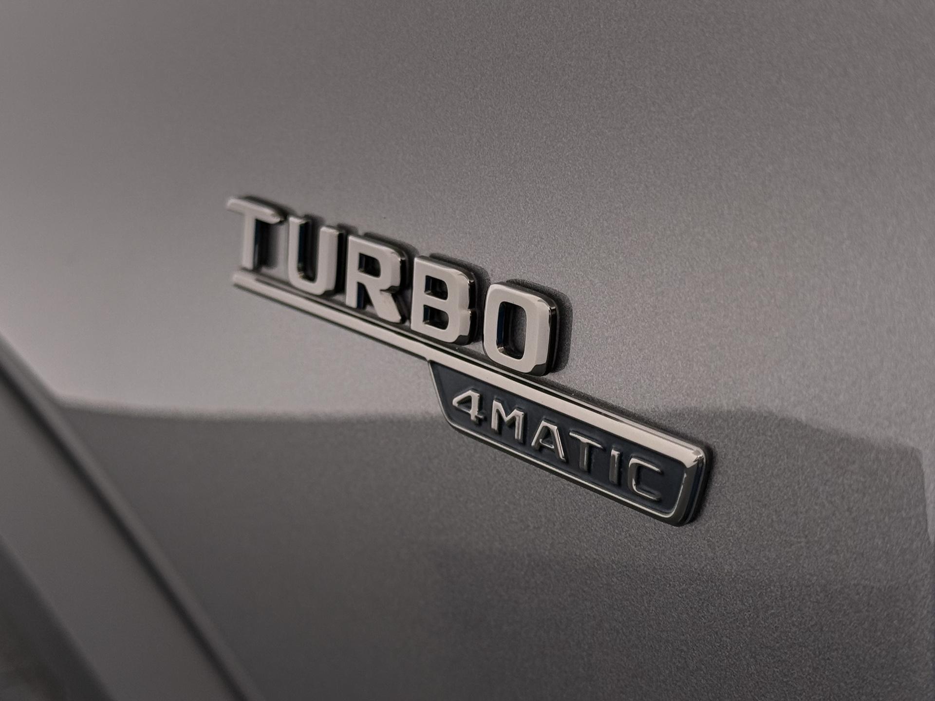 Mercedes-Benz GLB AMG 35 4MATIC 21