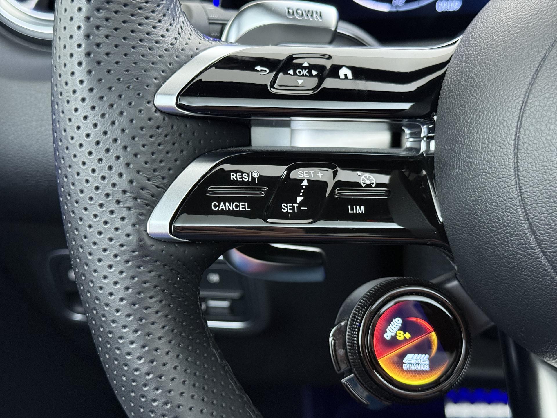 Mercedes-Benz GLB AMG 35 4MATIC 35