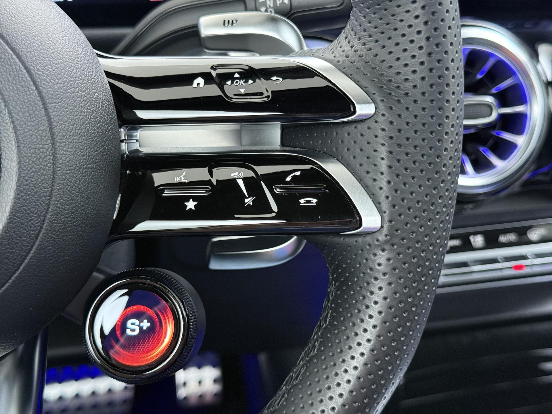 Mercedes-Benz GLB AMG 35 4MATIC 36