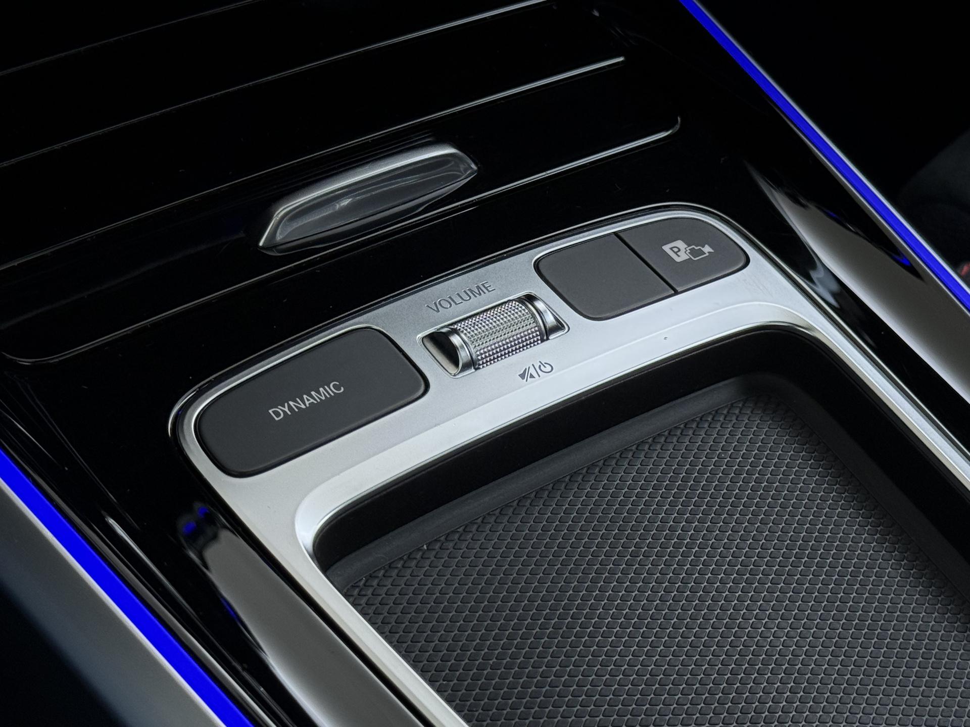 Mercedes-Benz GLB AMG 35 4MATIC 51