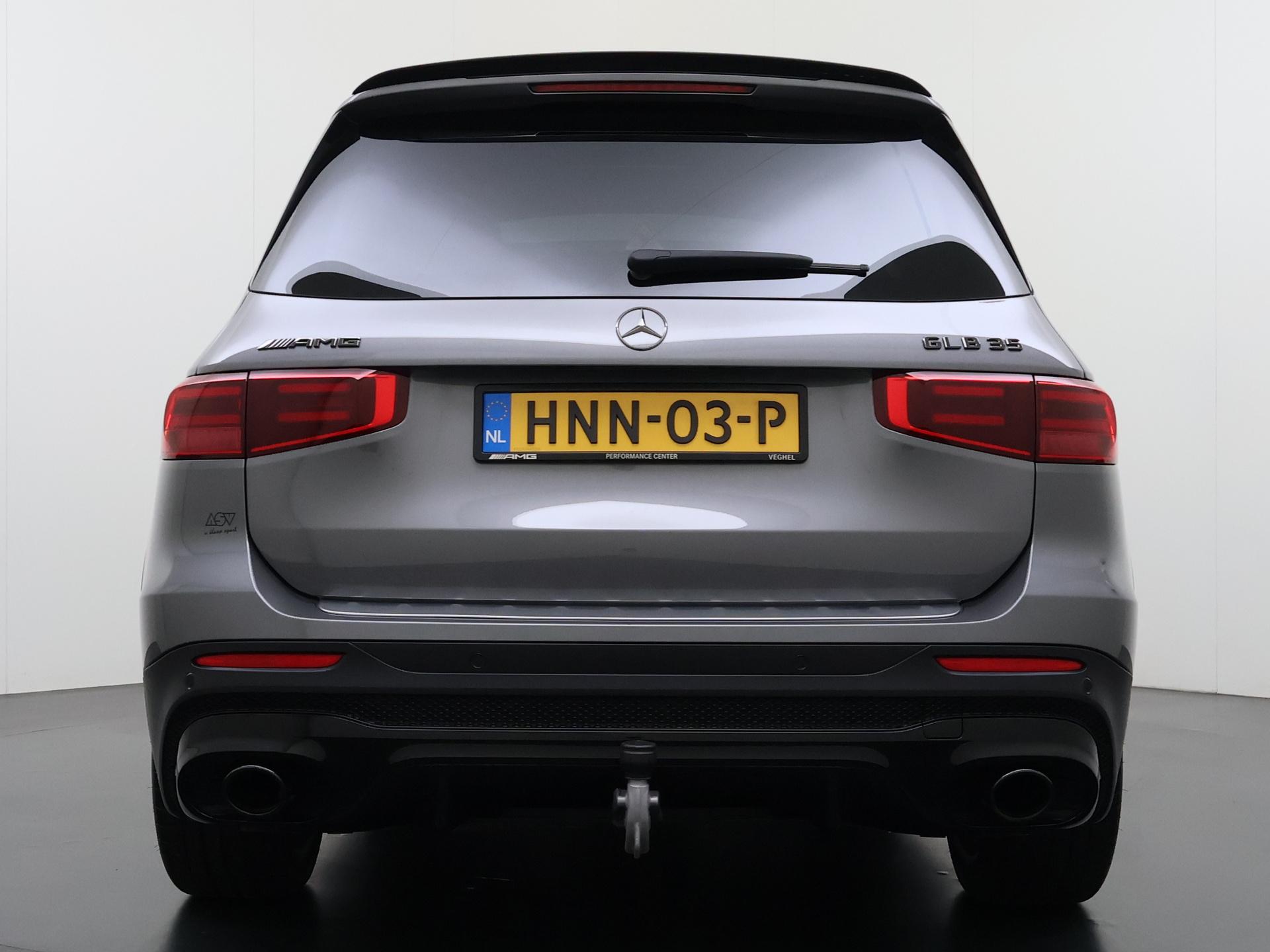 Mercedes-Benz GLB AMG 35 4MATIC 6