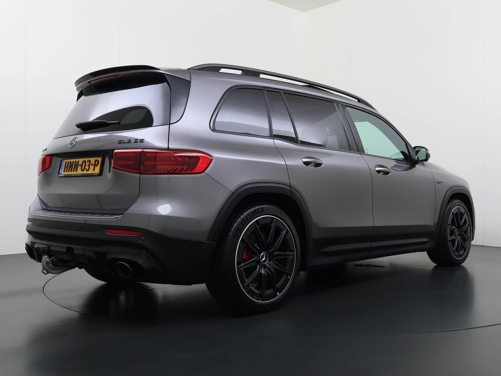 Mercedes-Benz GLB AMG 35 4MATIC 8