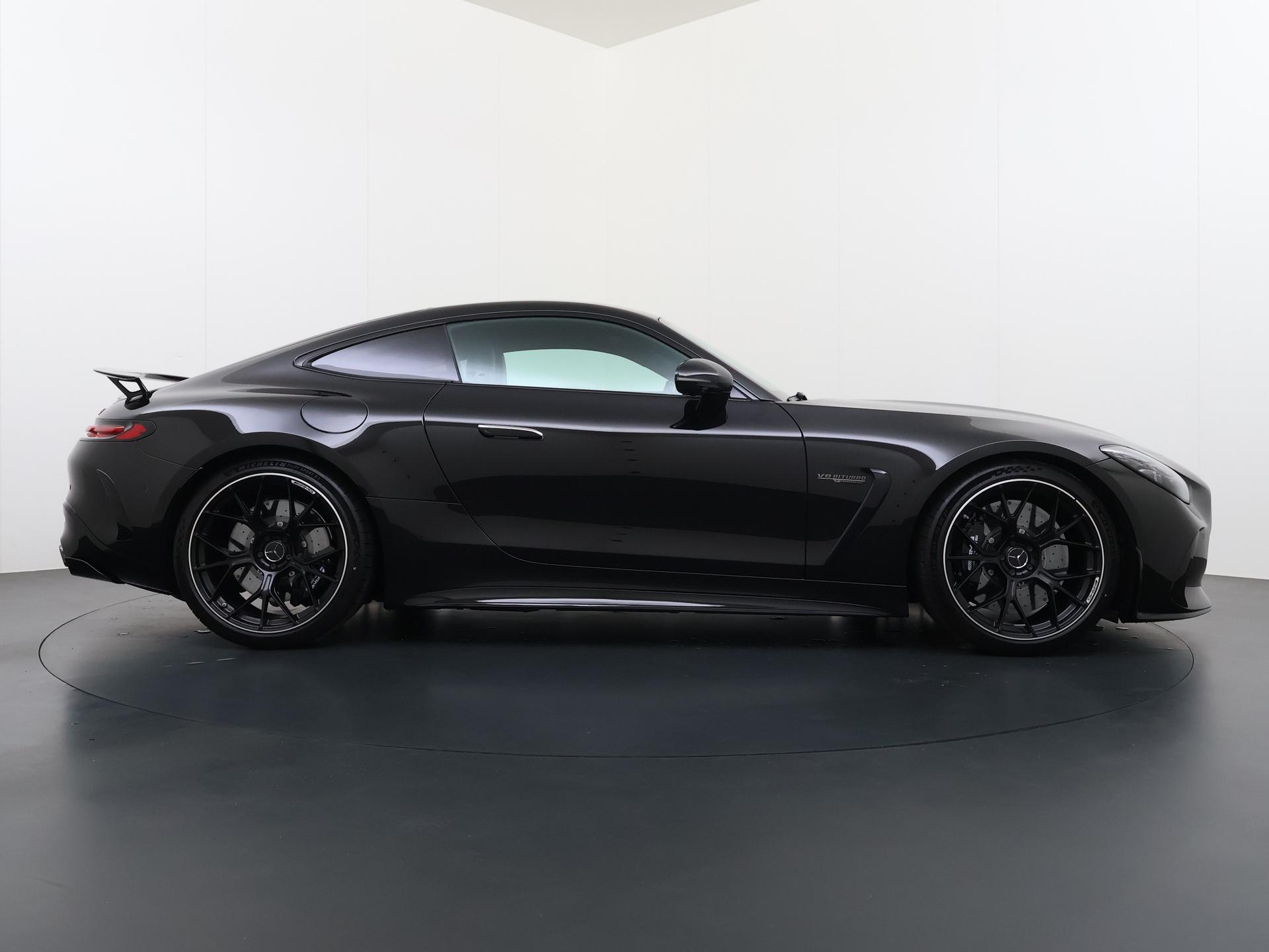 Mercedes-Benz GT AMG Coupé 63 S E Performance 10