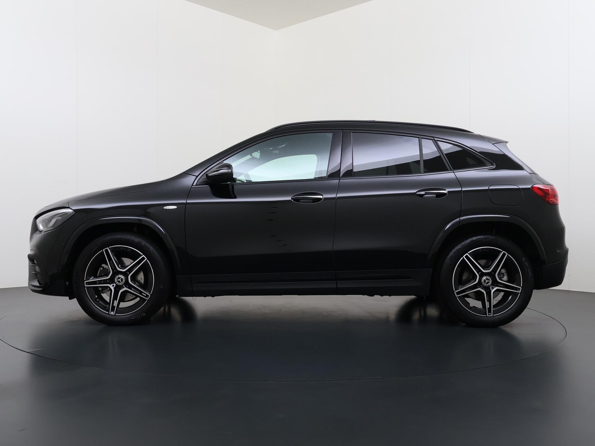 Mercedes-Benz GLA-klasse 250 e Business Solution AMG 2