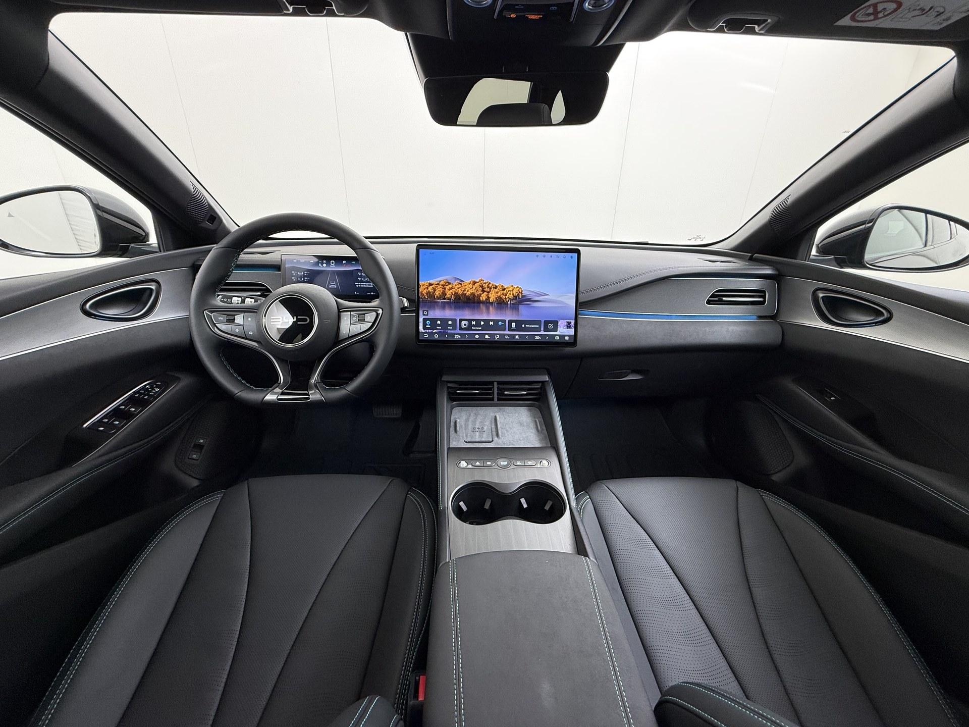 BYD SEAL 6 Touring 1.5 DM-i Comfort Lite 31