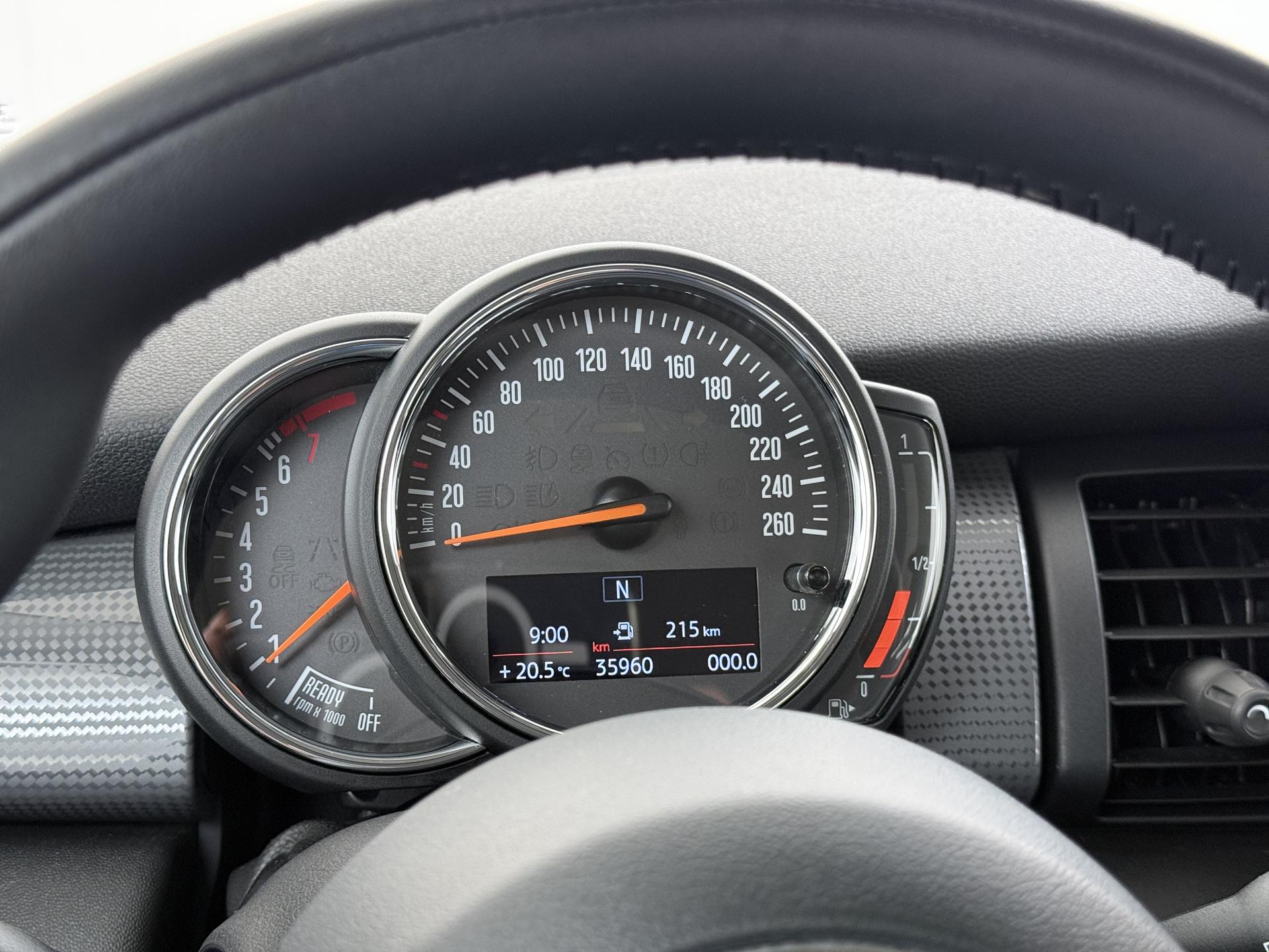 MINI 3-Deurs 1.5 Cooper 8