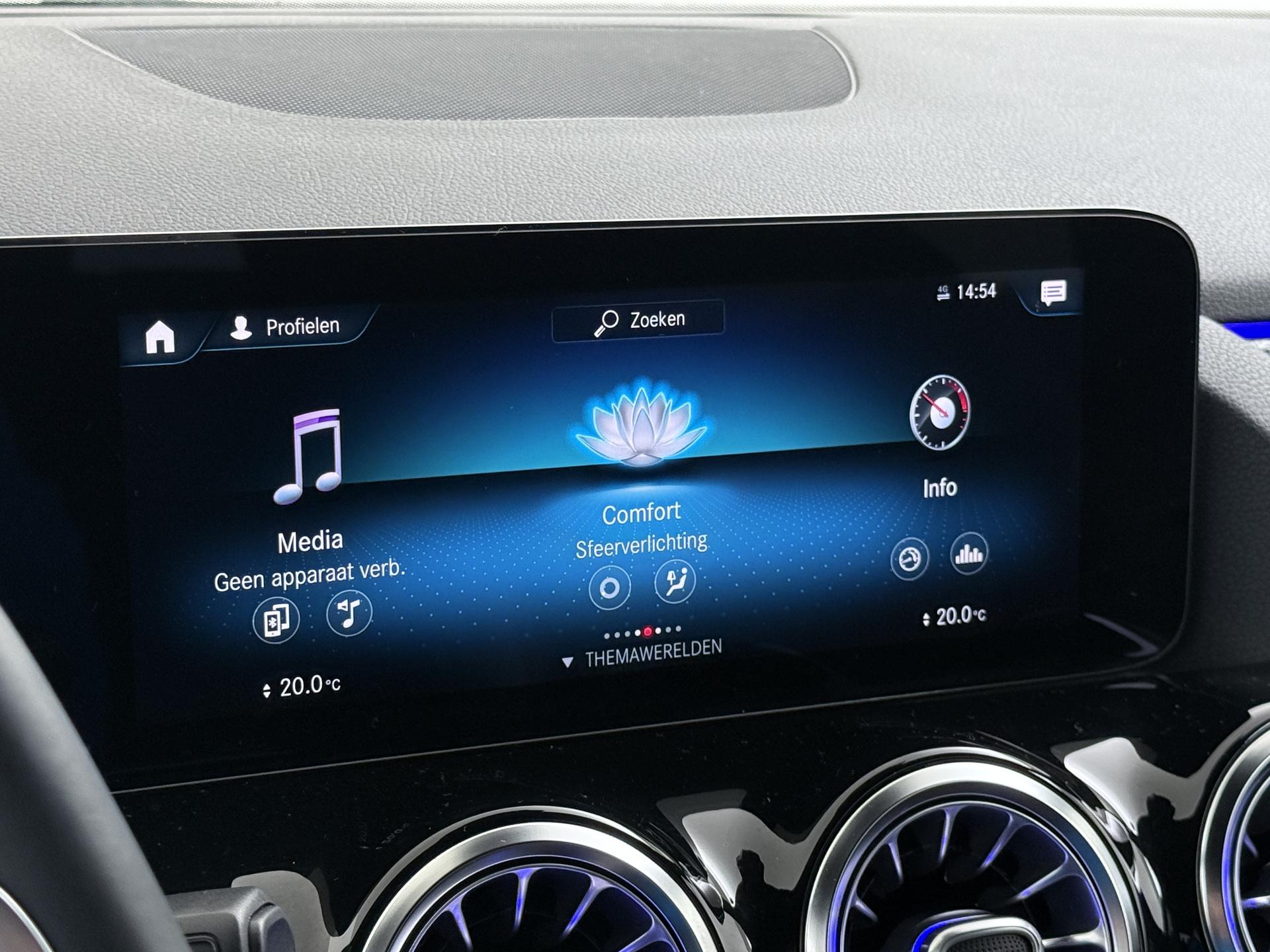 Mercedes-Benz B-klasse 180 Business Solution AMG 35
