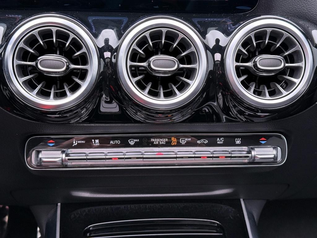 Mercedes-Benz GLA-klasse 250 e Business Solution AMG 12
