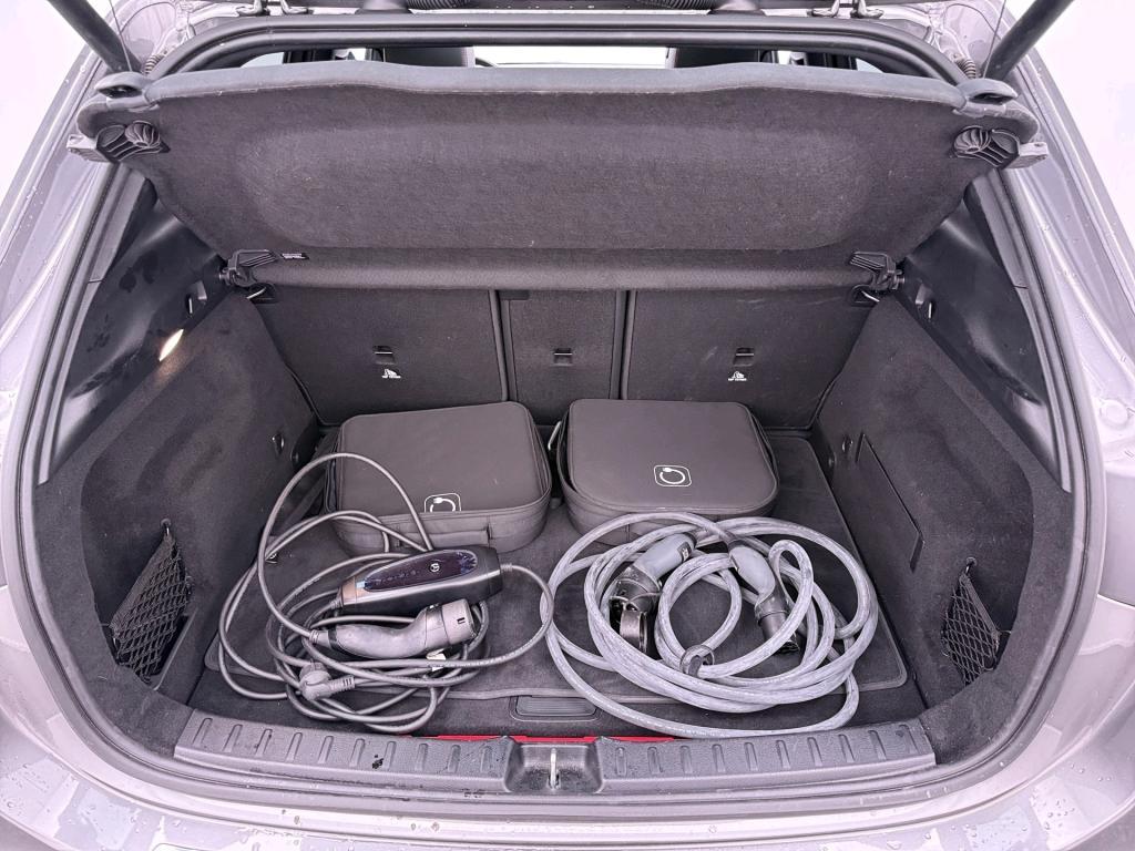 Mercedes-Benz GLA-klasse 250 e Business Solution AMG 17