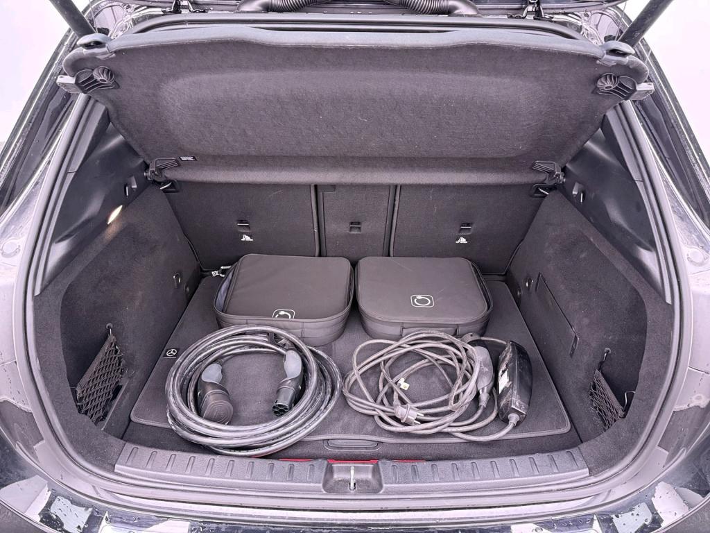 Mercedes-Benz GLA-klasse 250 e Business Solution AMG 13