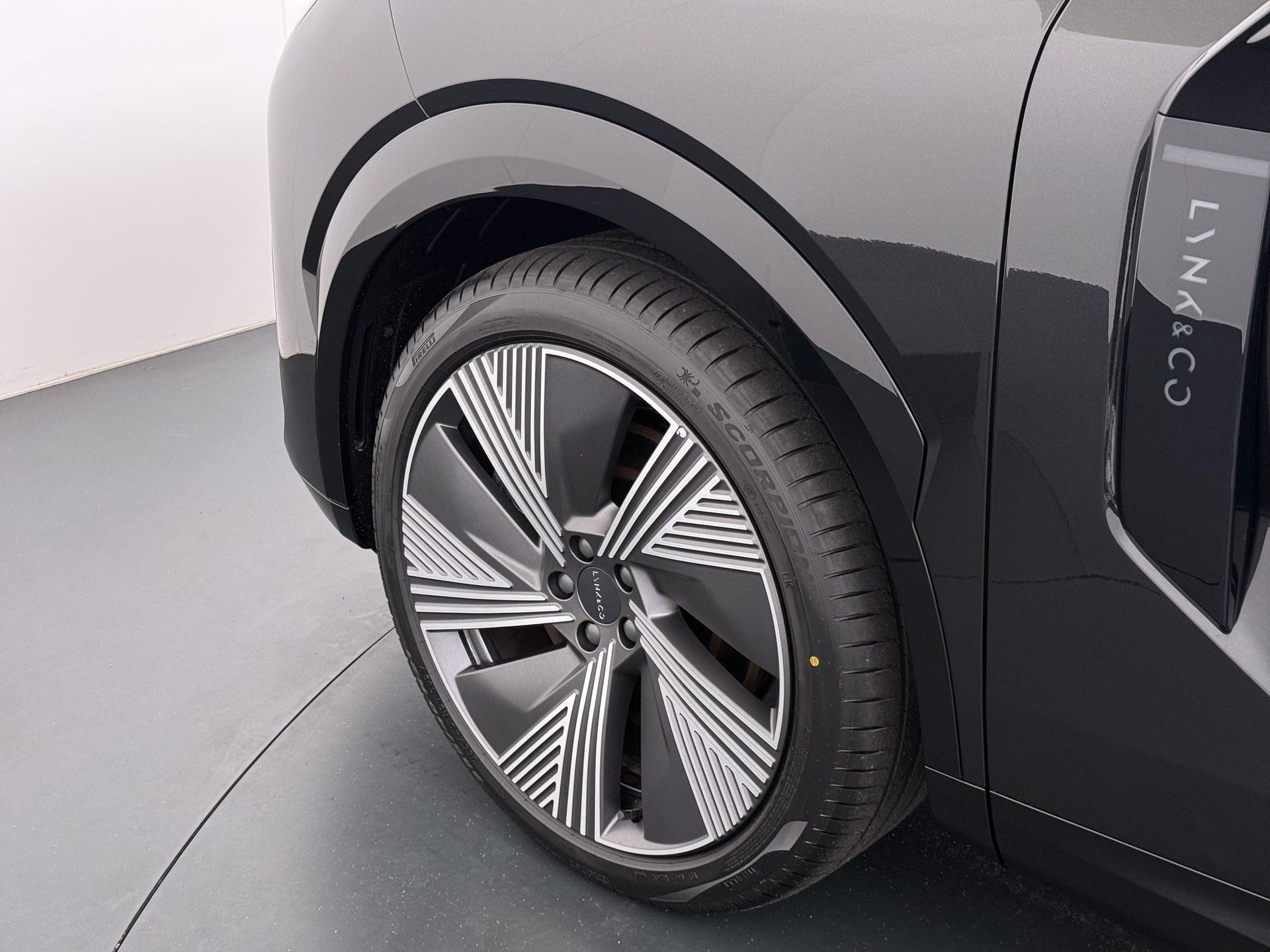 Lynk & Co 08 1.5 More 8