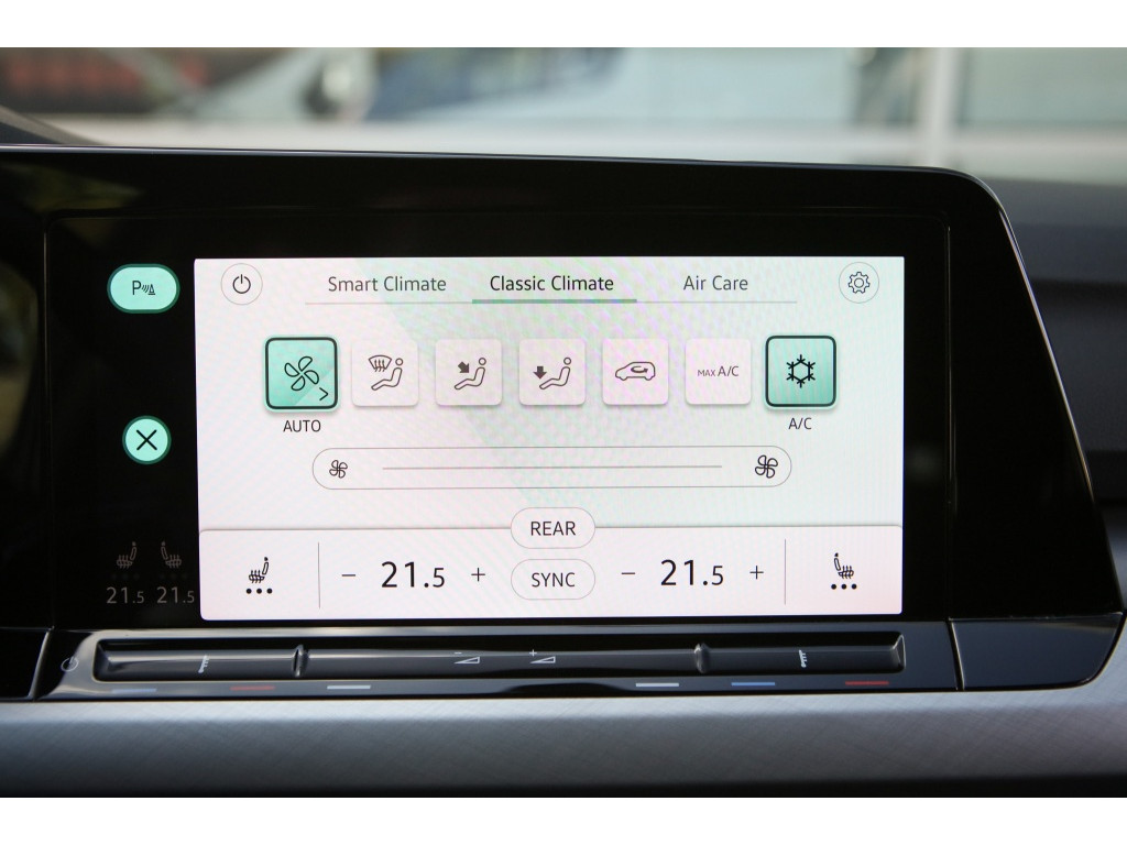 Volkswagen Golf 1.0 TSI Life Bns | Sfeerverlichting | Stoel/Stuurverwarming | Ad 15