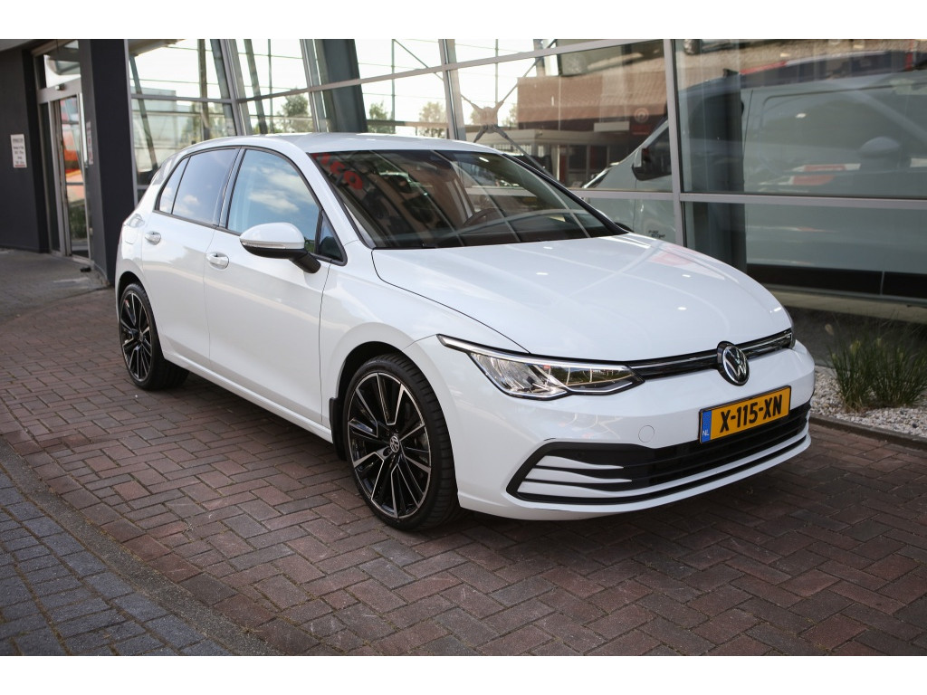 Volkswagen Golf 1.0 TSI Life Bns | Sfeerverlichting | Stoel/Stuurverwarming | Ad 21