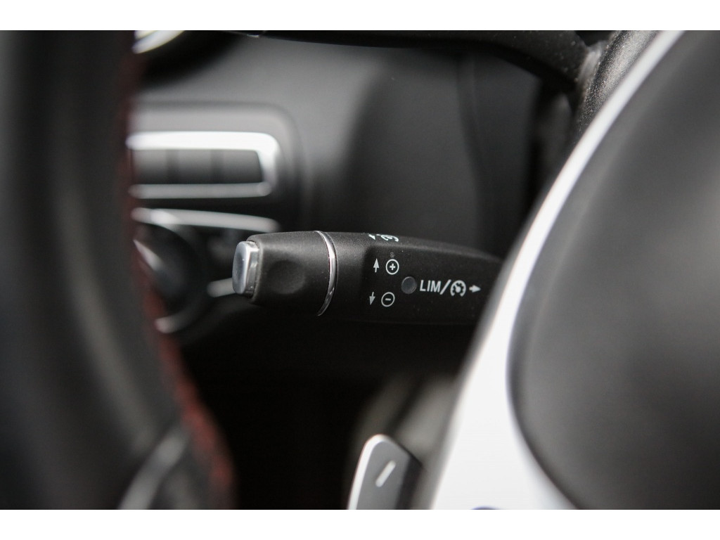 Mercedes-Benz C-Klasse Estate AMG 43 4MATIC | Nieuwstaat! | Burmester | Pano | Trekhaak | 21