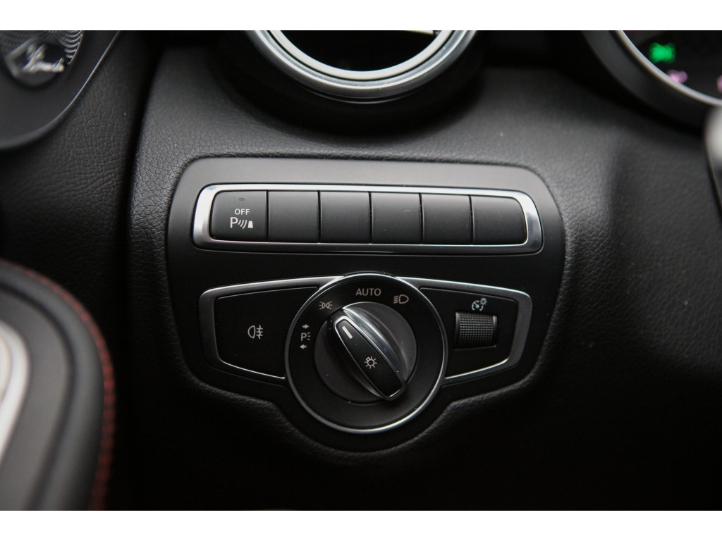 Mercedes-Benz C-Klasse Estate AMG 43 4MATIC | Nieuwstaat! | Burmester | Pano | Trekhaak | 22