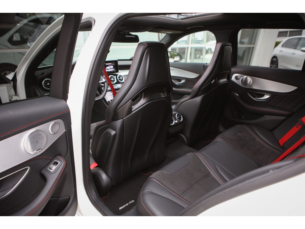 Mercedes-Benz C-Klasse Estate AMG 43 4MATIC | Nieuwstaat! | Burmester | Pano | Trekhaak | 8
