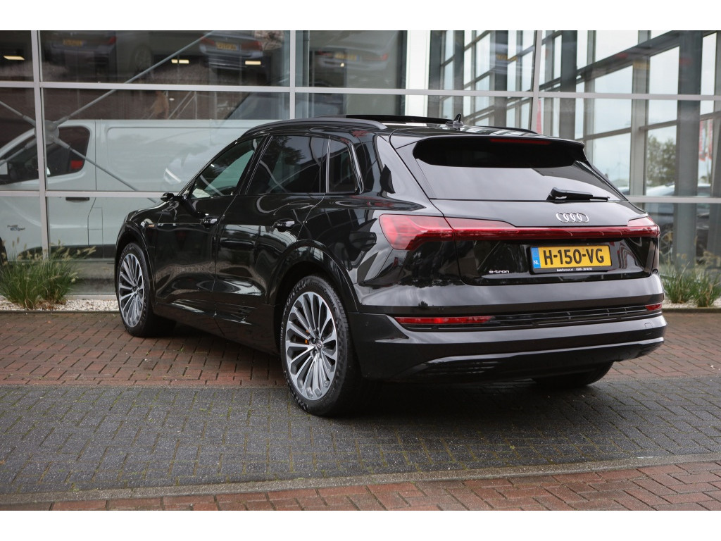 Audi e-tron e-tron 55 | Pano | B&O | Schaalstoelen | 1
