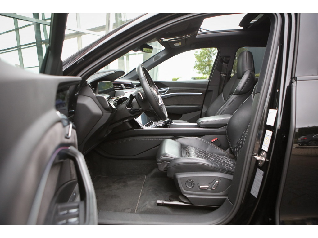 Audi e-tron e-tron 55 | Pano | B&O | Schaalstoelen | 5