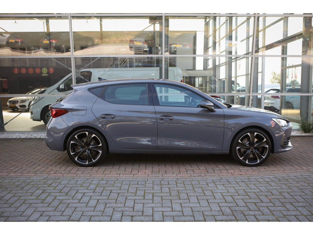 CUPRA Leon Leon 1.4 e-HYBRID VZ OPF (EURO 6d) 19