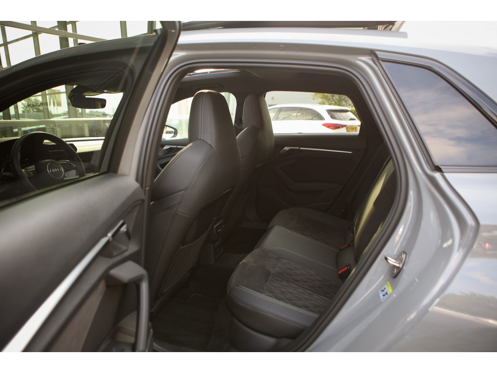 Audi A3 Sportback 2.0 TFSI S3 | Pano | Milltek | 6