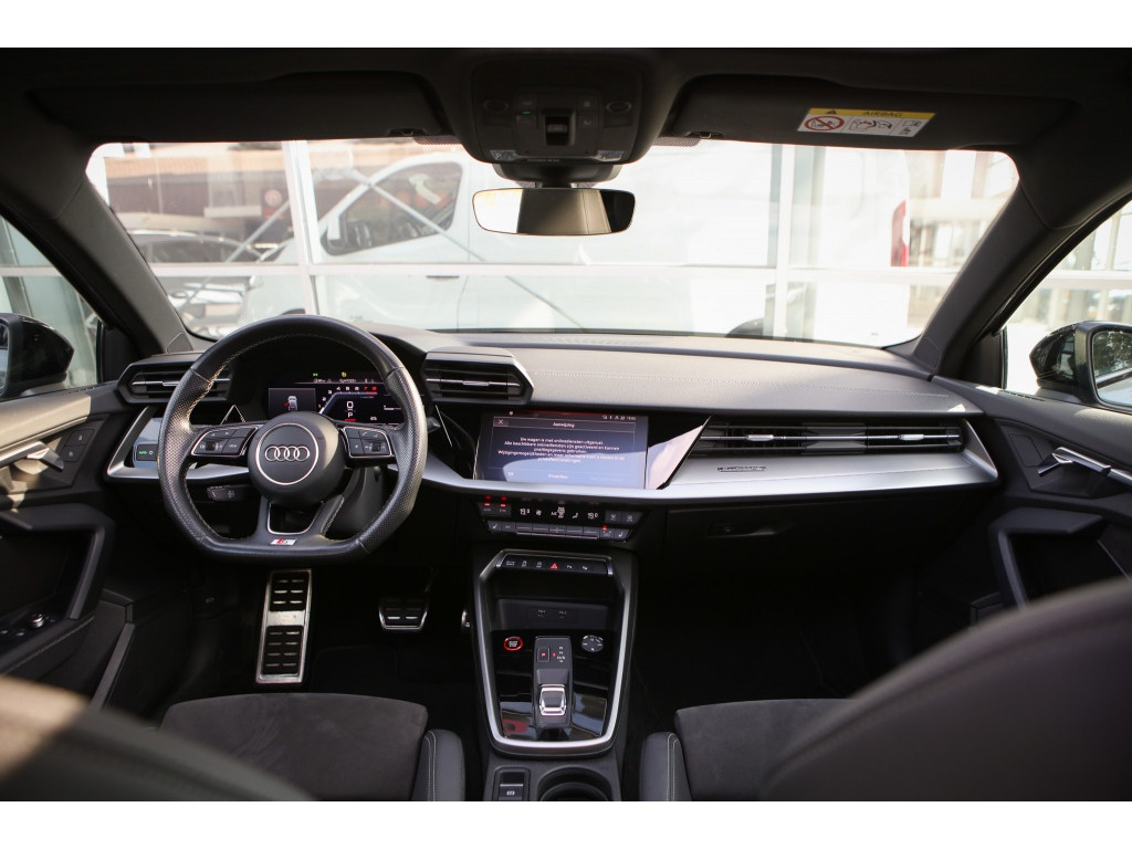 Audi A3 Sportback 2.0 TFSI S3 | Pano | Milltek | 7
