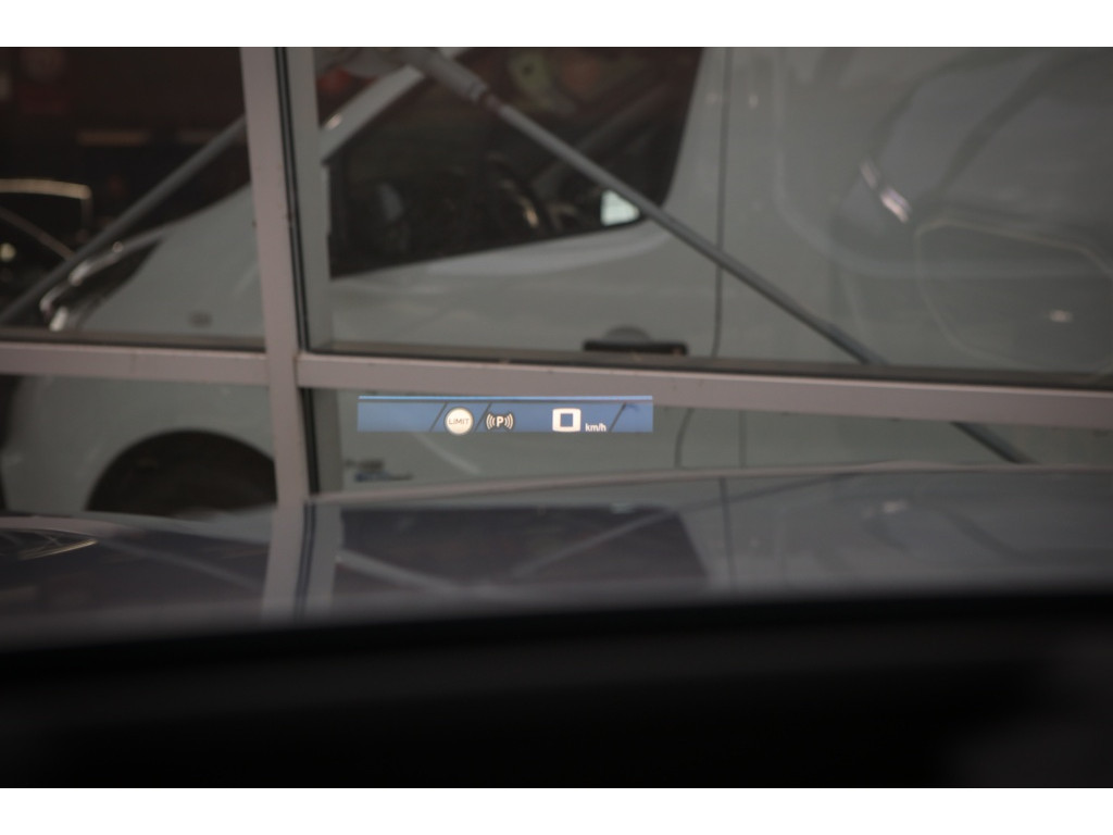 BMW XM PHEV 50e 30 kWh | Massage | Memory | 22