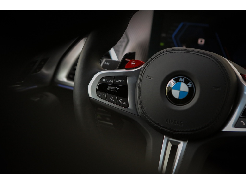 BMW XM PHEV 50e 30 kWh | Massage | Memory | 8