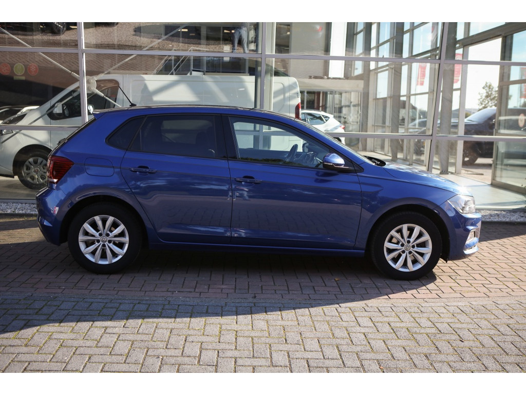 Volkswagen Polo 1.0 TSI Highl.BnsR 17