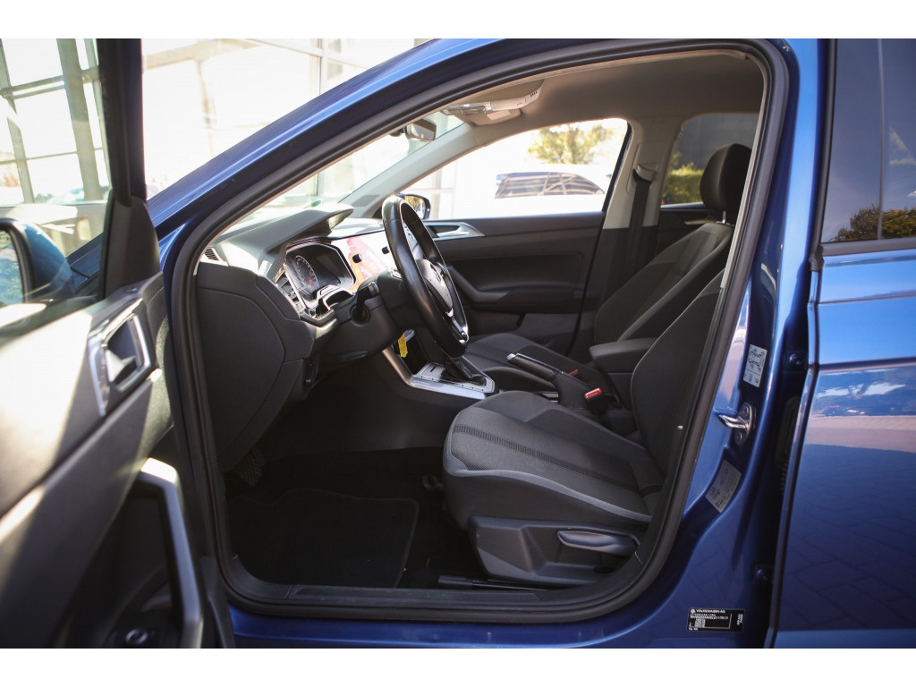 Volkswagen Polo 1.0 TSI Highl.BnsR 4