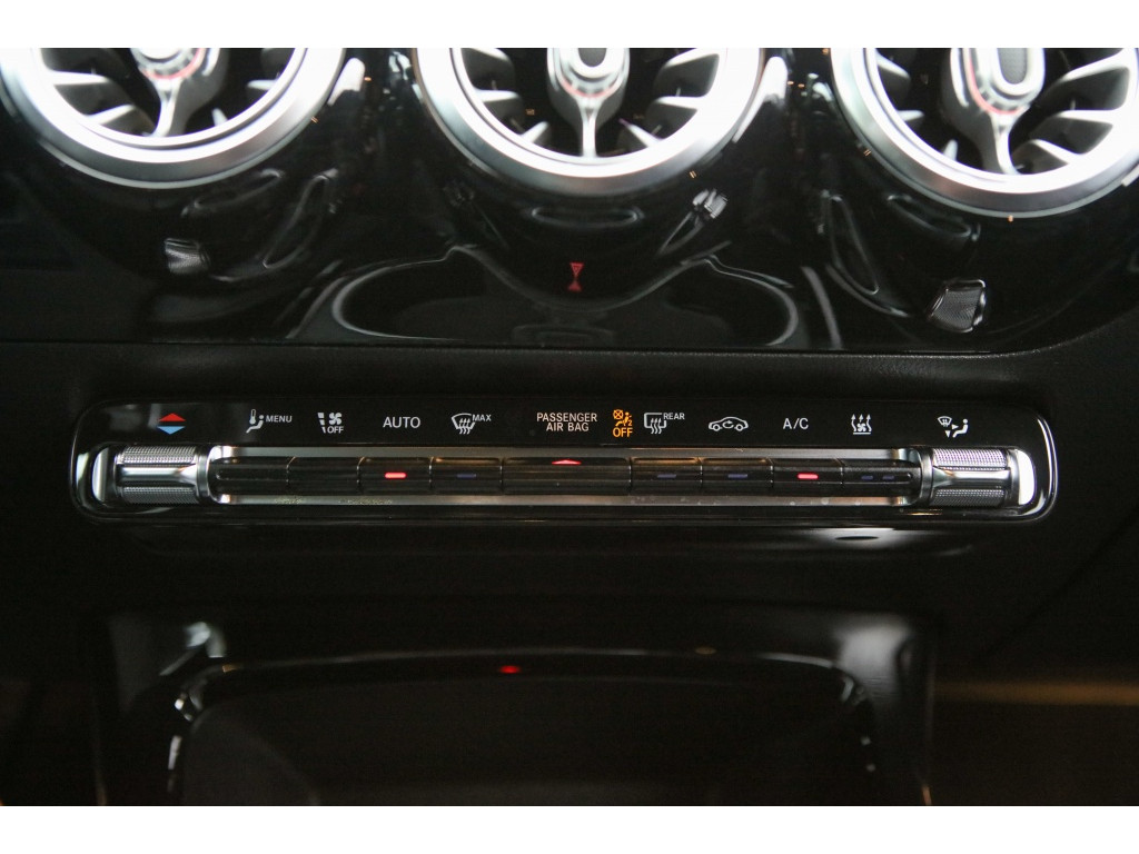 Mercedes-Benz A-Klasse 250 e Bns Sol. AMG 9