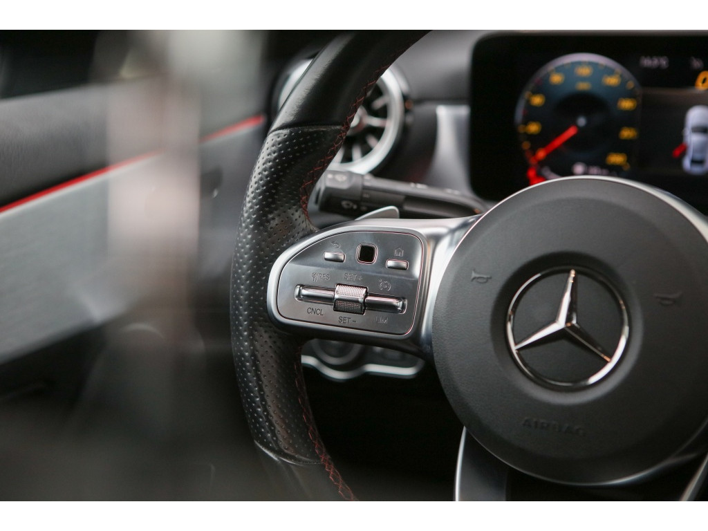 Mercedes-Benz A-Klasse 180 Bns Sol. AMG | Pano | 7